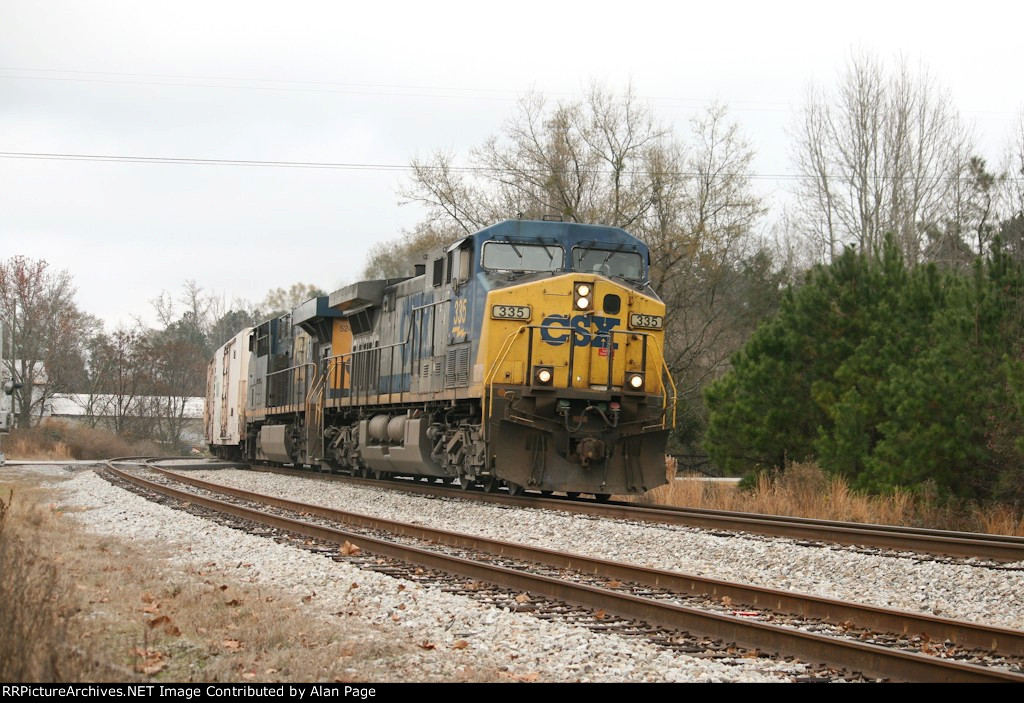 CSX 335 and 5246 roll past Valleywood Road